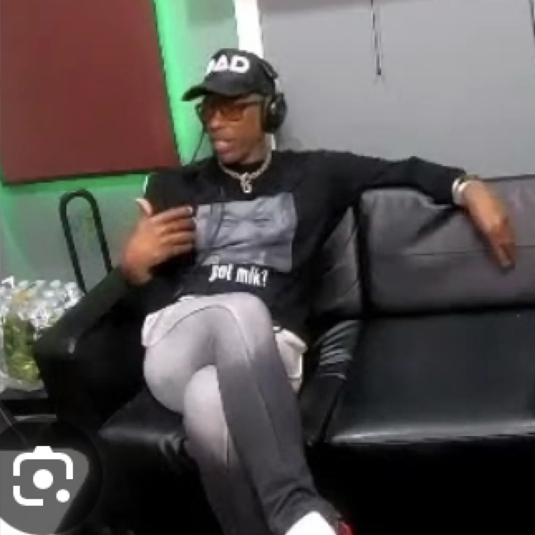 {{brizy_dc_image_alt imageSrc=